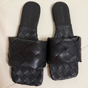 Bottega Veneta 39 8 Intrecciato Black Woven Leather Flat Slide Sandals